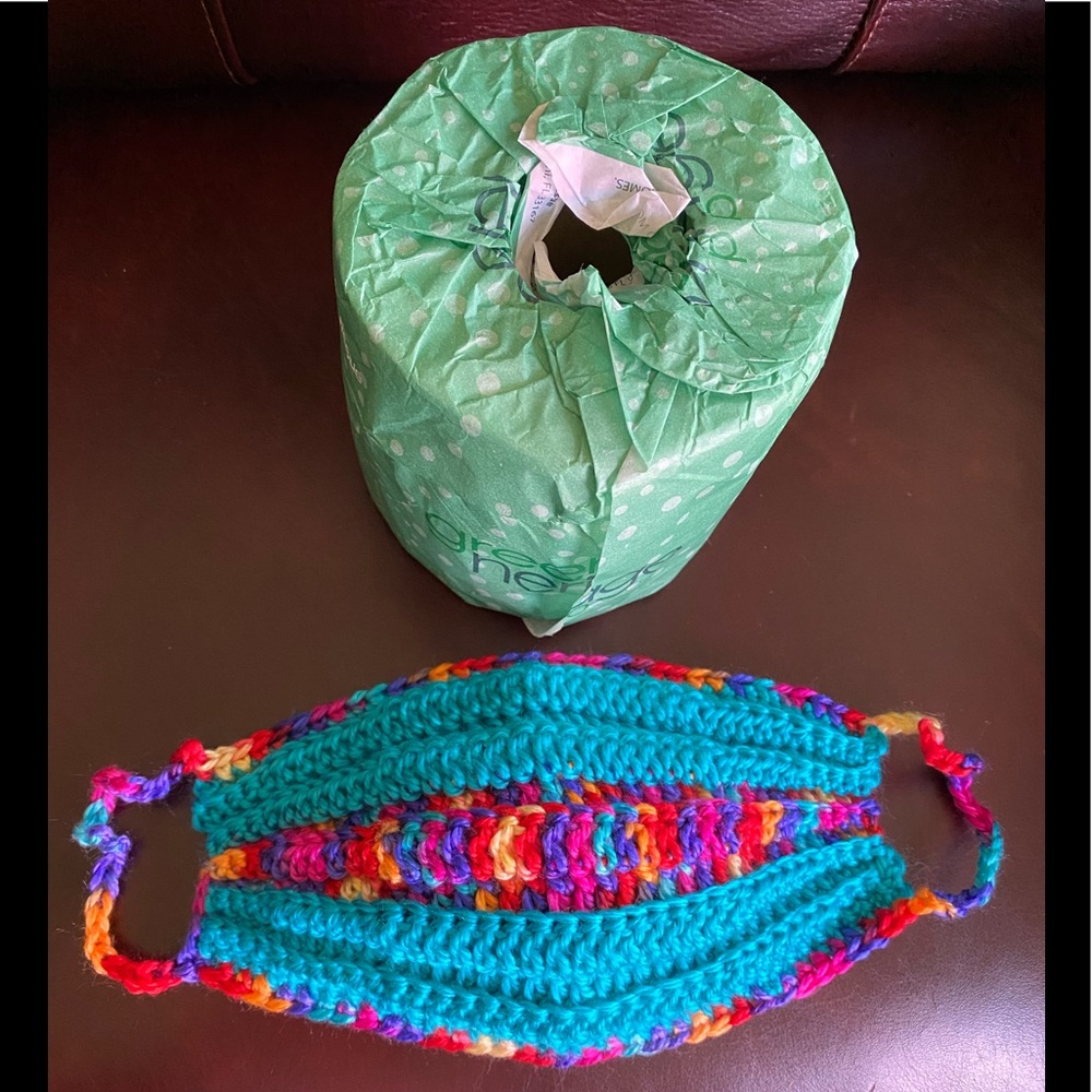 Hand-knitted Face Mask - Picture 7 of 12